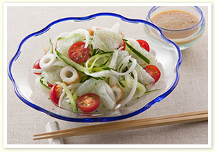 刺身こんにゃくとちくわの和え物