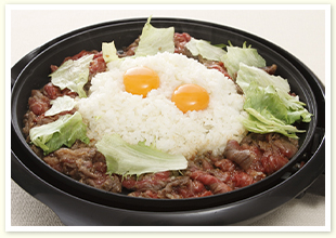 ホットプレートのビーフ混ぜご飯