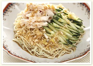 冷やしきつねうどん