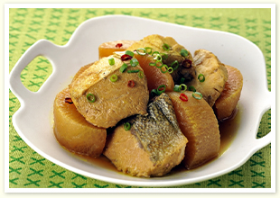 カレー風味ぶり大根